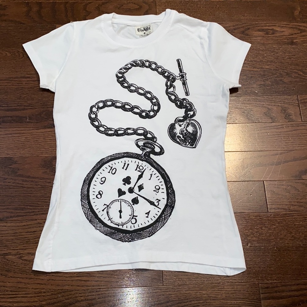 Alice in Wonderland tee